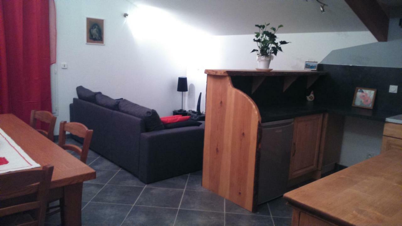 Ferienwohnung Les Logis De Lucie Selonnet Exterior foto